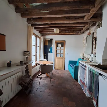 Appartamento Unit 019 Ile Saint Louis Duplex Cosy Flat 3 Pax